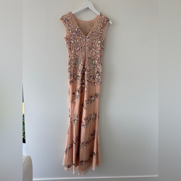 MAC DUGGAL Pink Embellished Bateau Neck Cap Sleeve Floral Beaded Trumpet Gown 2 - Picture 12 of 15